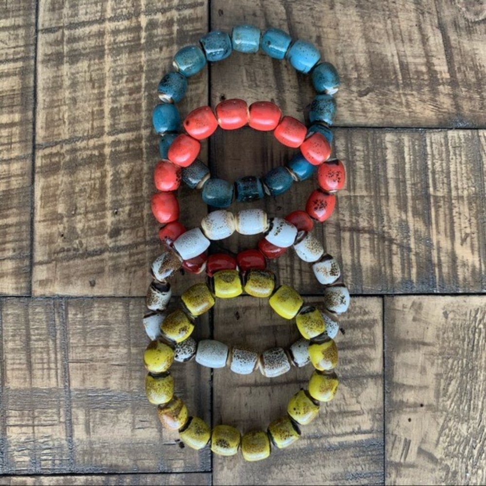 4pc Handmade 10mm Porcelian Bead Stretch Bracelet - Picture 4 of 8